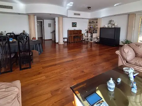 Departamento en Venta en Parque Rivadavia, USD 580.000