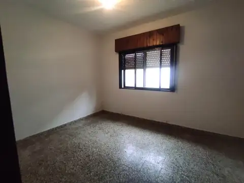 Del Arca 2500, Piso PB