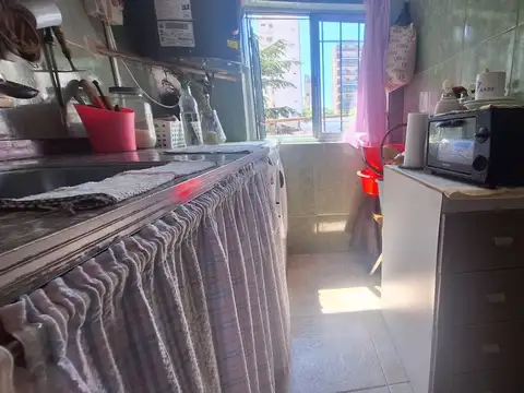 Depto Tipo Casa en Venta 80 años