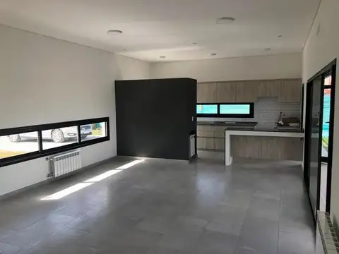 Casa en Venta en Canning, USD 235.000