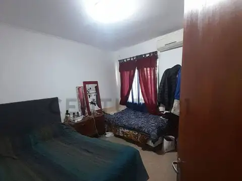 Casa 2 ambientes con 1 baño