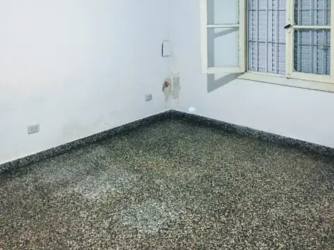 Departamento en Alquiler en Monte Grande, $ 500.000