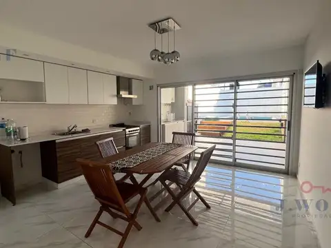 Departamento 4 ambientes con 2 baños