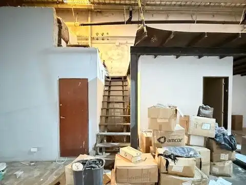 GalpÃ³n - Alquiler - Argentina, Capital Federal - Calle Castro Barros 951