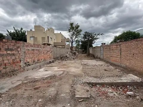 Terreno en Venta en San Fdo del Valle de Catamarca, USD 100.000