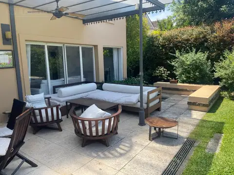 Casa en Alquiler Temporal de 4 dormitorios