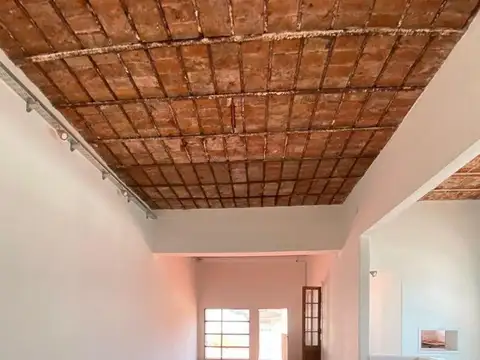 ALQUILER - LOCAL PLANTA ALTA - CENTRO - SANTA FE