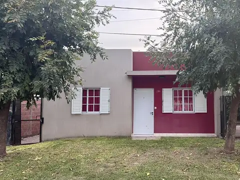 Oportunidad Casa en 2 Dormitorios en Colón Entre Ríos