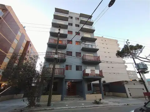 DEPARTAMENTO DOS AMBIENTES - INMEJORABLE UBICACIÓN