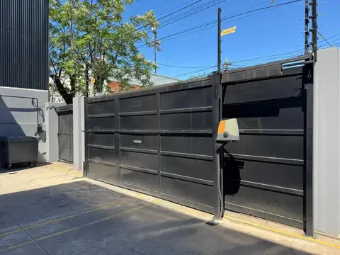 Salvador Curutchet al 1700