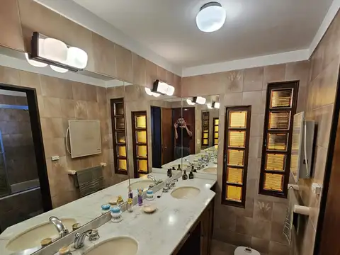 Chalet 4 Amb. Garage, Patio Suite