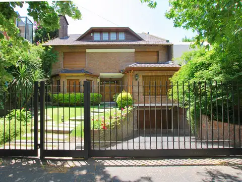 Casa  en Alquiler en Libertador / Rio, Martínez, San Isidro