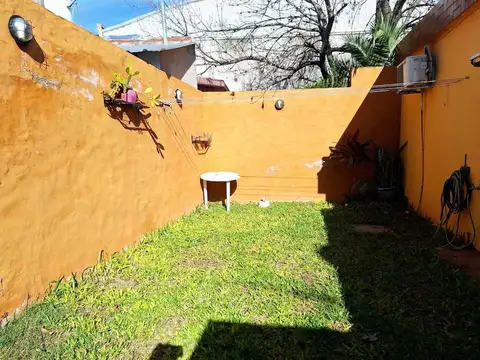 VENTA PH 2 AMB GALERIA COCHERA JARDIN V. TESEI