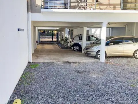 Liniers al 400, entre Gral. paz y Haedo