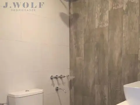 Departamento en Venta con 3 cocheras