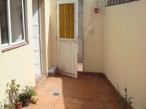 Depto Tipo Casa en Venta de 1 dormitorio