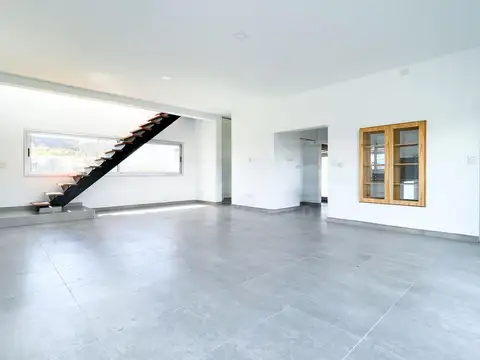 Casa en Venta al Oeste