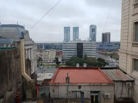 Oficina en Venta 90 años