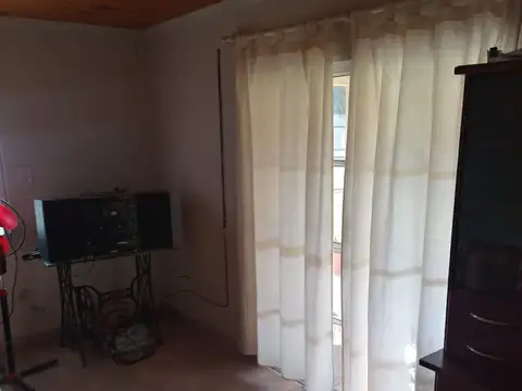 Vendo Casa en Basavilbaso, Entre Ríos.