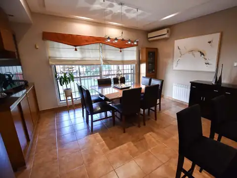 Casa en Venta en Tiro Suizo, USD 250.000