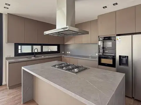 Casa en Venta en Nordelta Carpinchos, USD 690.000