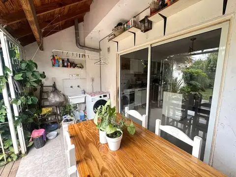 Depto Tipo Casa en Venta en Olivos, USD 345.000