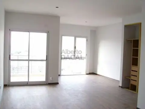 Departamento en Alquiler en La Plata, $ 450.000