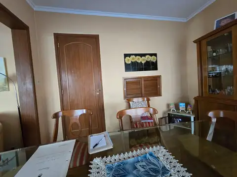 Depto Tipo Casa en Venta 45 años
