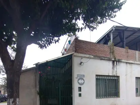 CASA EN VENTA RENAN Y FOURNIER