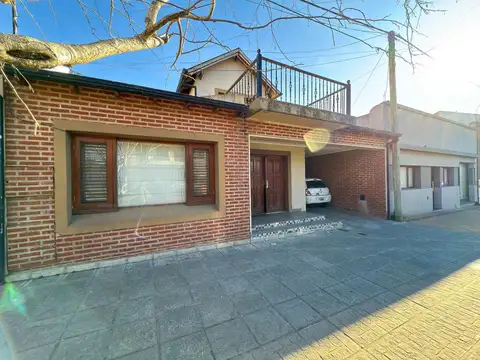 Avenida Santamarina 100