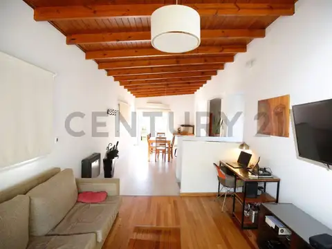 Departamentos en venta en City Bell con Patio - APTO BANCO