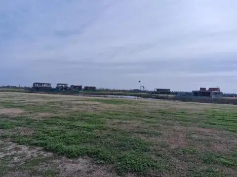 Terreno en Venta en Puertos - Barrio Amarras, USD 299.900