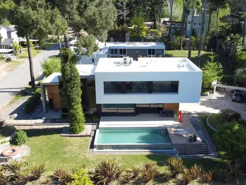 Casa en Venta en Pinamar, USD 595.000