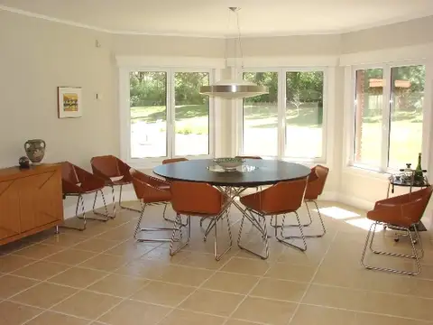 Casa - Alquiler temporario - Uruguay, PLAYA BRAVA PUNTA DEL ESTE