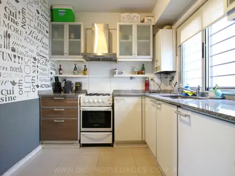 Departamento en Alquiler con 1 cocheras