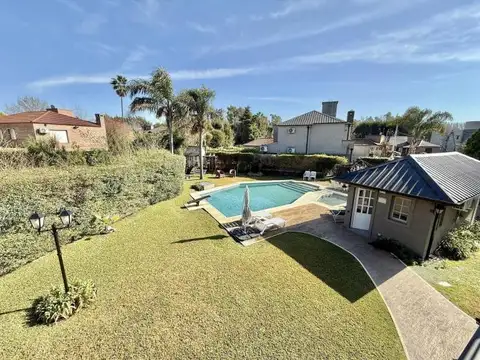 VENTA CASA CATEGORIA 5 AMBIENTES PISCINA QUINCHO - COUNTRY BANCO PROVINCIA - PERMUTA Y APTO CREDITO