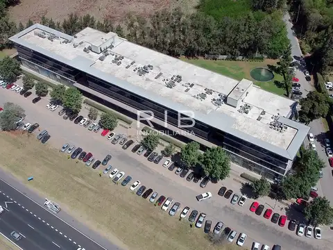 Luminosa Oficina de 220 m2 en el Edificio Paralelo