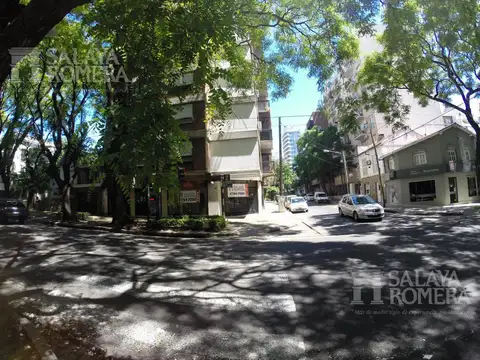 Local en Venta en Olivos, USD 210.000