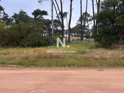 Terreno en Venta en Montoya, USD 350.000