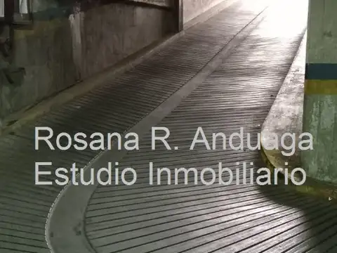 COCHERA EN VILLA CRESPO - GURRUCHAGA 555 - A Mts DE AV. CORRIENTES