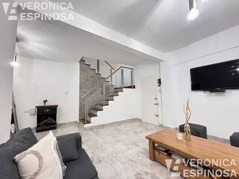 Depto Tipo Casa en Venta de 2 dormitorios