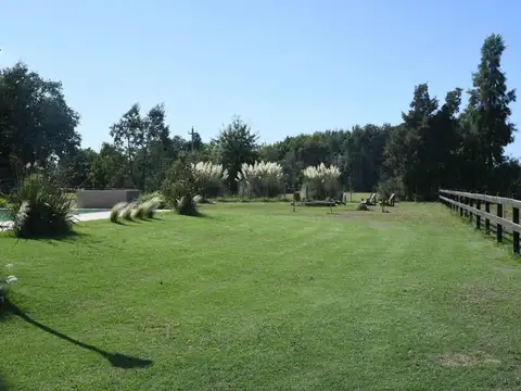 Chacra en venta - 4 Dormitorios 3 Baños - 18.440Mts2 - San Miguel del Monte