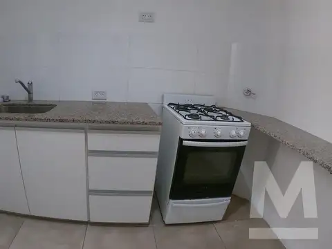 Local en Alquiler 70 años