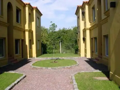 Departamento en Venta en Altos de Morra, Villa Morra en Pilar,  G.B.A. Zona Norte