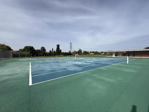 Lote en esquina - La Estela - Pilar - G.B.A. Zona Norte