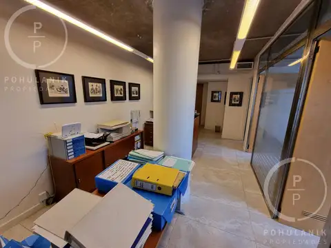 VENTA con renta excelente oficina en Palermo Hollywood, 5 ambientes con cochera.