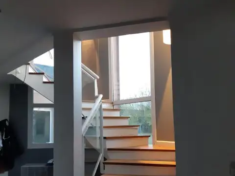 Casa en Venta en Villa Elisa, USD 980.000