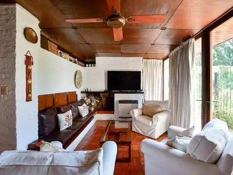 CASAS EN VENTA CITY BELL ENTRE CAMINOS