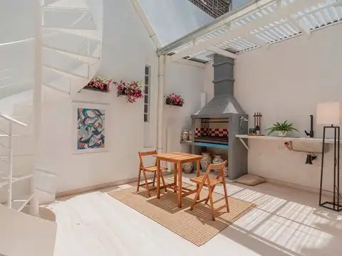 PH 2/3 AMB NUÑEZ - BELGRANO C/ PATIO SIN EXPENSAS