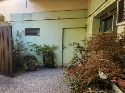 Casa de 7 ambientes en Venta en Villa gral.mitre